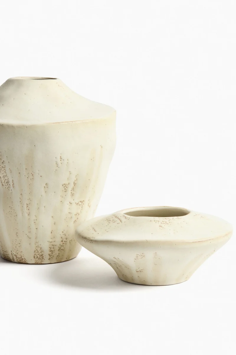 اتش اند ام مزهرية إيكبانا من الفخار